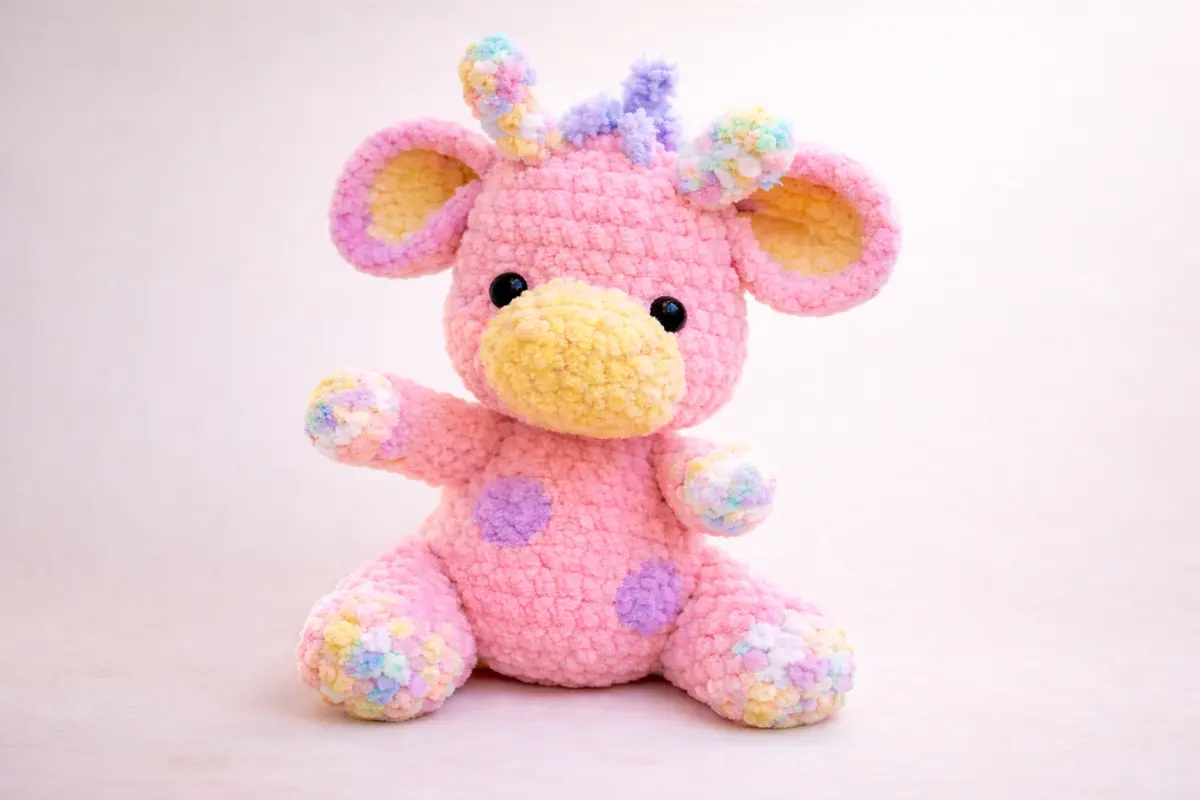 Como Fazer uma Linda Vaquinha Fashion Amigurumi: O Guia de Lucro para o Tema Fazendinha