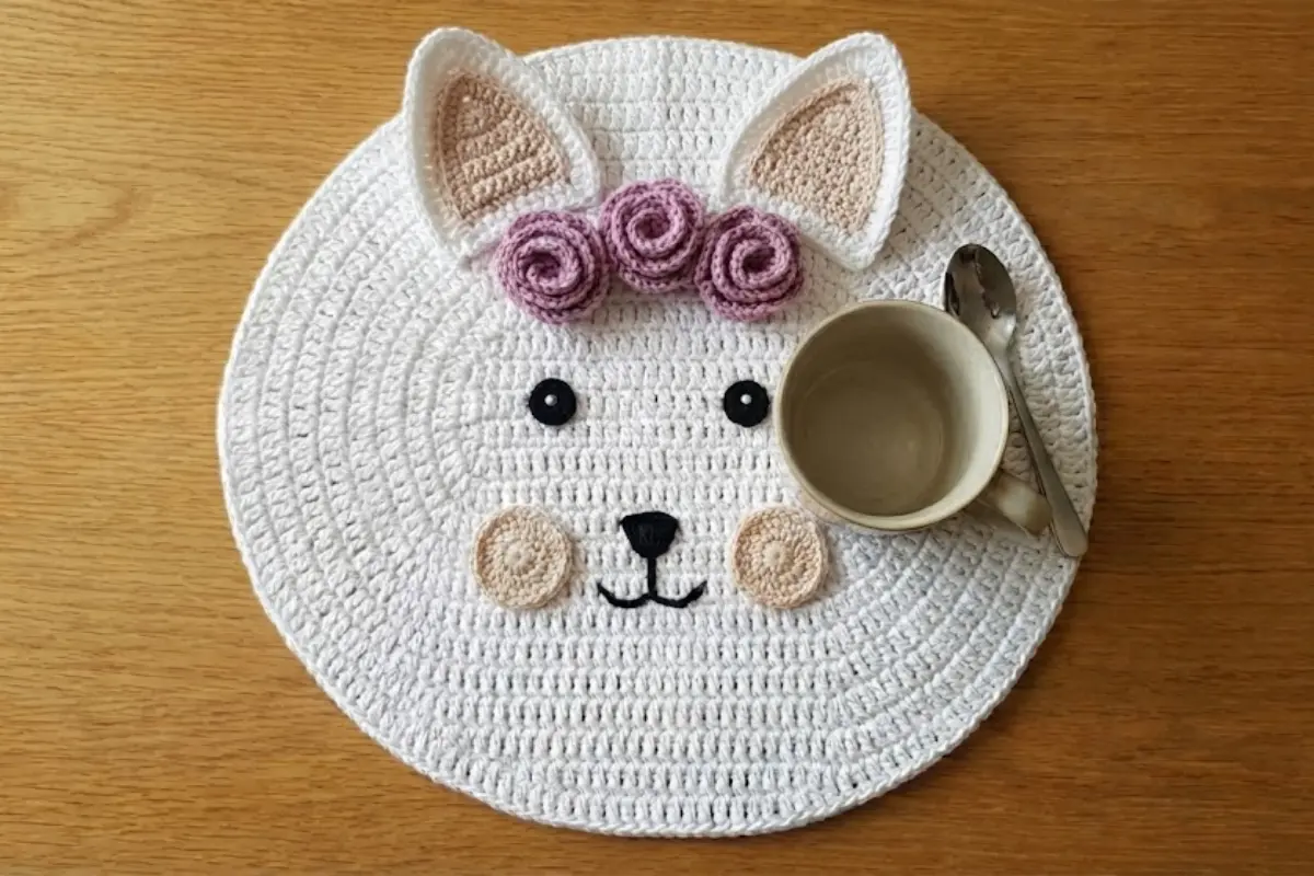 Jogo Americano Gatinho de Crochê: O Guia para Uma Mesa Posta Fofa e Lucrativa