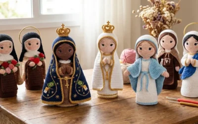 Santinhas em Amigurumi: O Guia Definitivo para Transformar Fé em Faturamento no Seu Ateliê