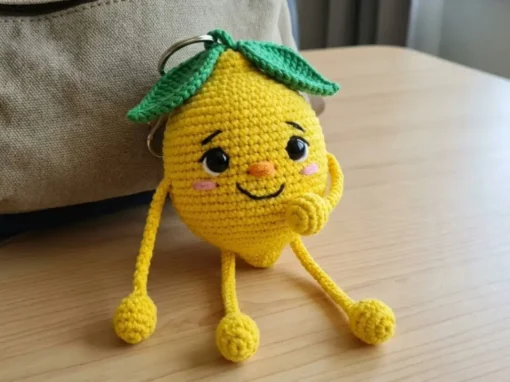Além do Básico: Inove e Lucre com o Chaveirinho de Amigurumi Interativo (Tema Frutinha) Além do Básico: Inove e Lucre com o Chaveirinho de Amigurumi Interativo (Tema Frutinha)