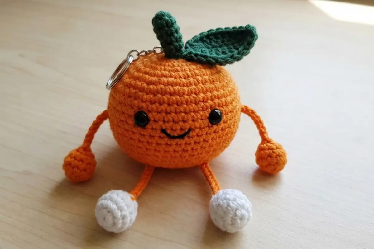 Inove com o Chaveiro de Crochê Laranja Amigurumi Frescor e Criatividade na Ponta da Agulha